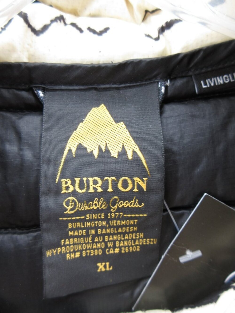 Burton Jacket XL Cream Evergreen Down Dhaka Puffer Southwestern Aztec - Picture 12 of 16